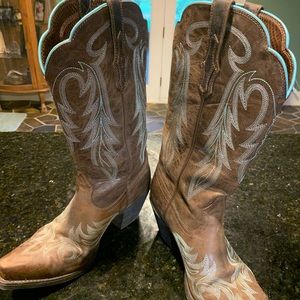 Ariat Women’s Round Up Western Boot